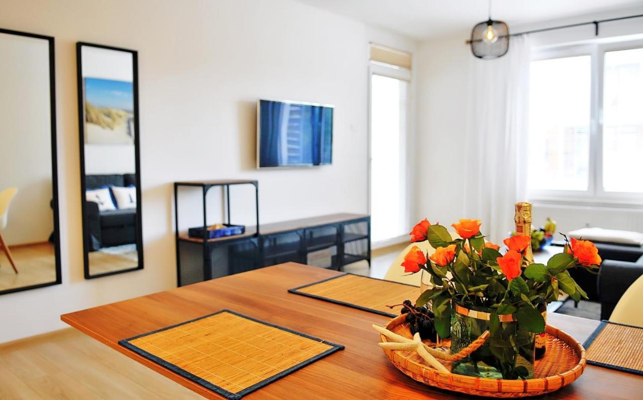 Apartament Wydmowy Osiedle Polanki Kołobrzeg Exteriör bild